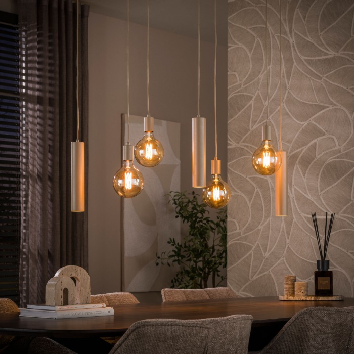 Beige hanglamp eettafel 7 lampen met cilinders Gaspar - sfeerfoto 1