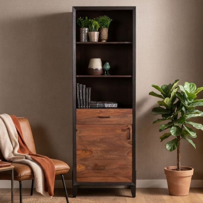 Boekenkast donker hout met deur en lade