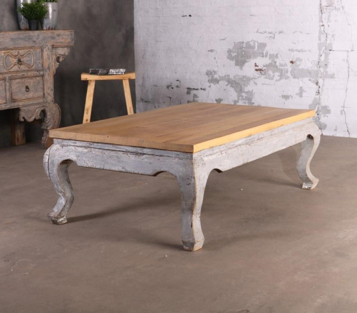 Salontafel landelijk met oud hout. Grijs