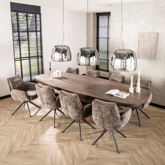 Deens ovale eettafel 300 cm Wilma acaciahout bruin met centrale poot - sfeerfoto 1