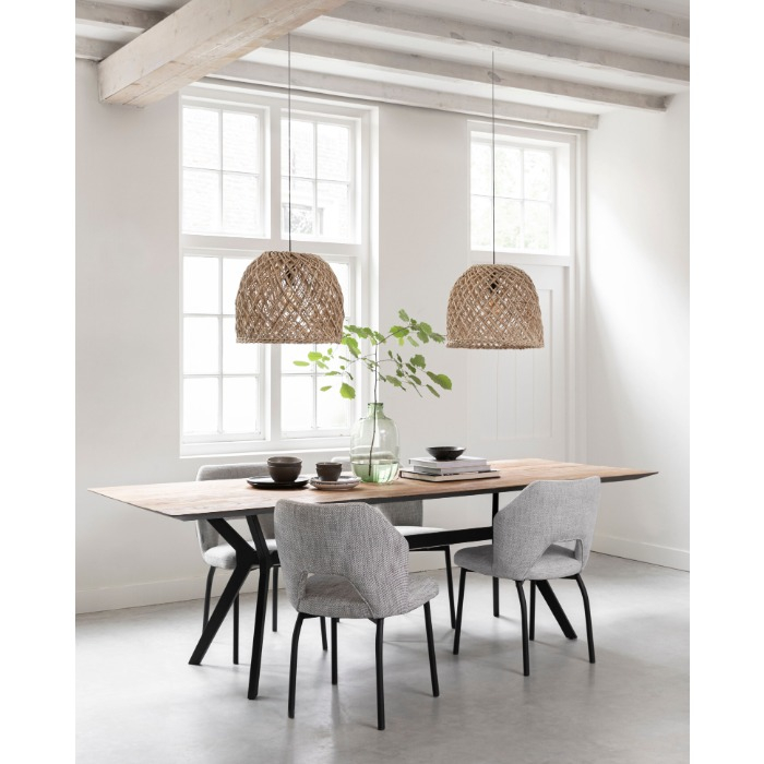 Eettafel van teakhout 225 cm.