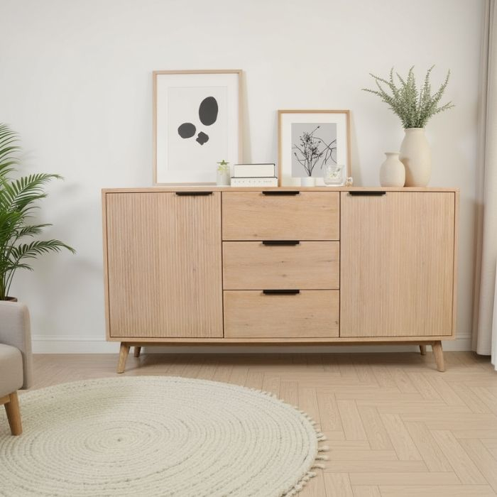 Sfeerafbeelding dressoir 150 cm met white wash.