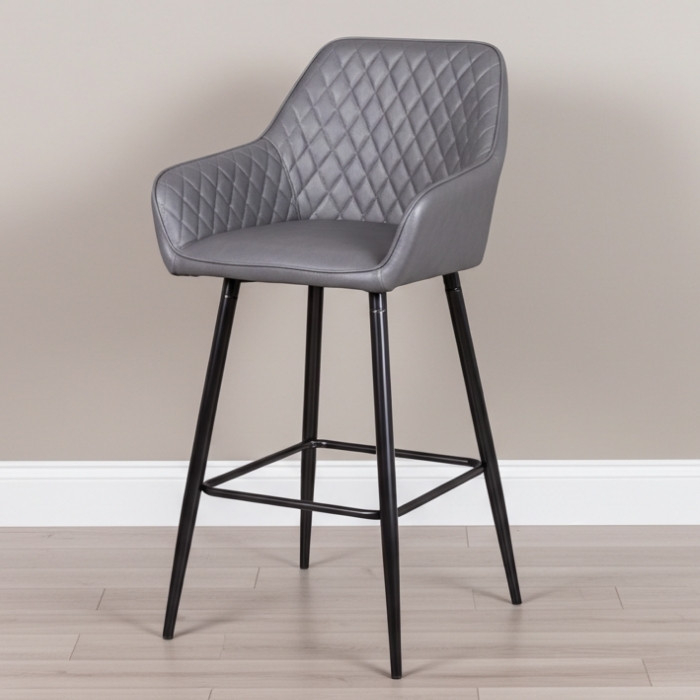 Barkruk grijs met onderstel van zwart staal.