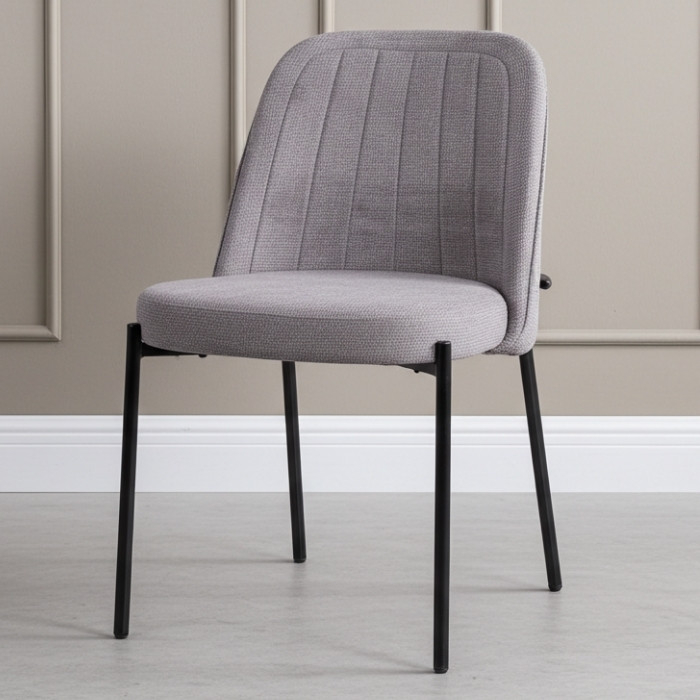 Eetkamerstoel stof grijs met zwart staal.