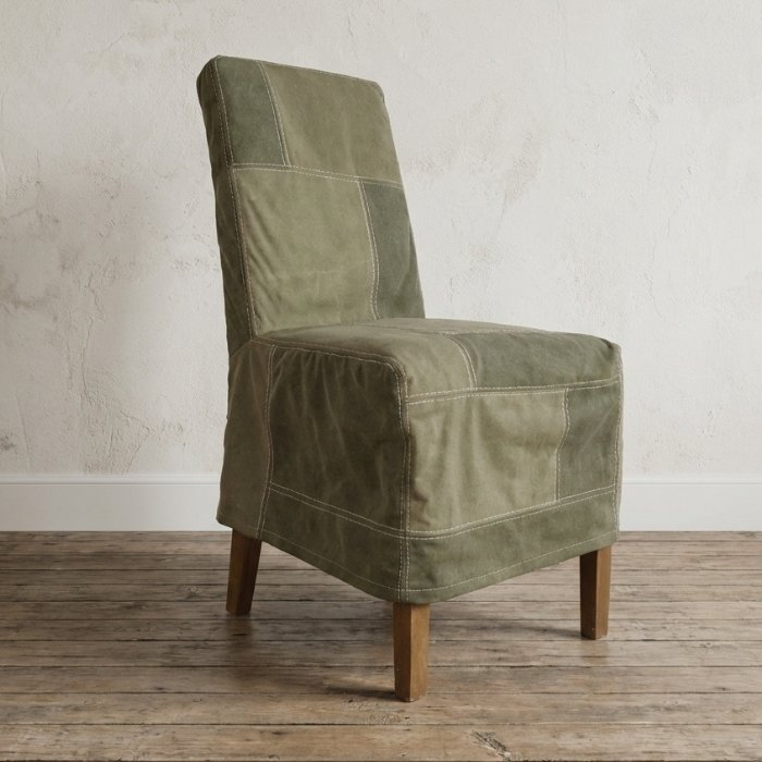 Landelijke stoel van stof