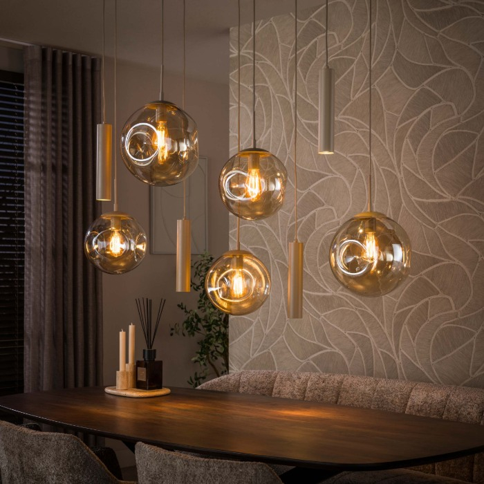 Hanglamp met glazen bollen Remo beige 9 lampen - sfeerfoto 1
