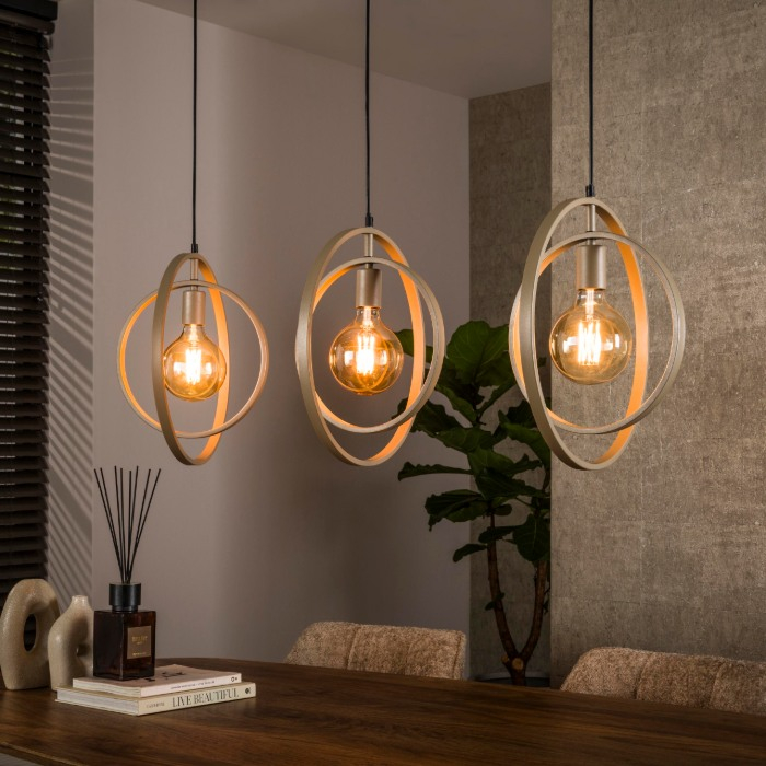 Hanglamp ringen beige met 3 lampen Karo - sfeerfoto 1