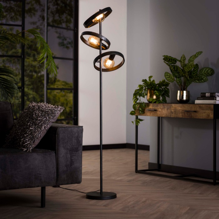 Industriële vloerlamp 3 ronde frames Lena antraciet - sfeerfoto 1