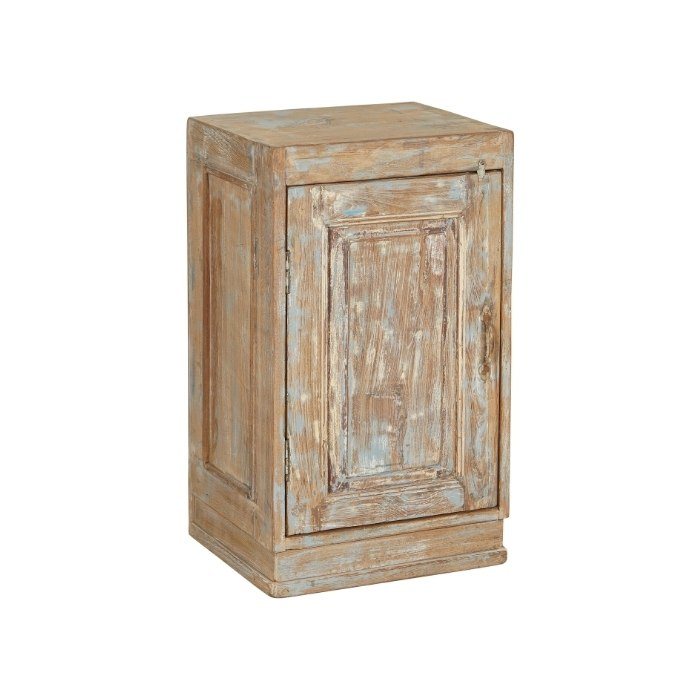 Klein kastje met deur. 