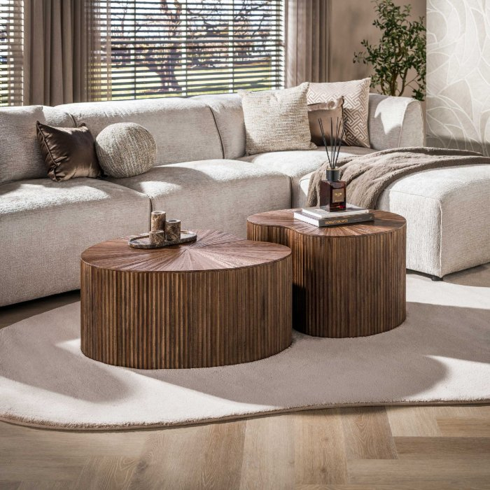 Niervormige salontafel teakhout Olin set van 2 - sfeerfoto 1