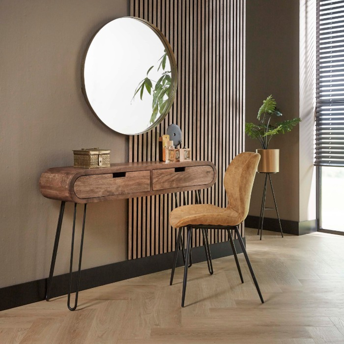 Ronde kaptafel met 2 lades Pela naturel mangohout - sfeerfoto 1
