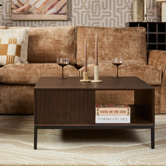 Salontafel Madison bruin mangohout vierkant 80 cm voor de bank in de woonkamer