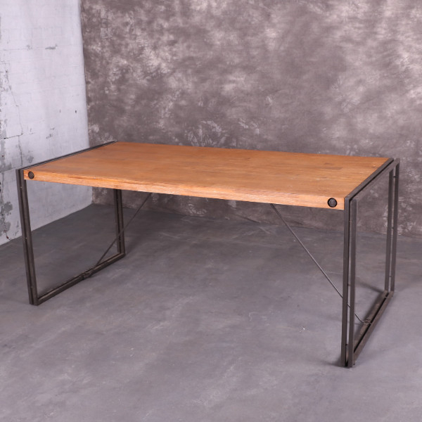 Eettafel goedkoop hout met staal