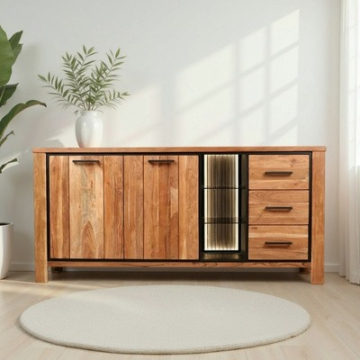 Acaciahouten dressoir met twee deuren en drie lades.