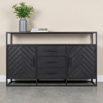 Dressoir zwart met twee visgraat deurtjes.