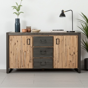 Dressoir industrieel 150 cm breed.