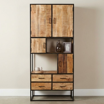 Mangohouten opbergkast met deuren en lades.