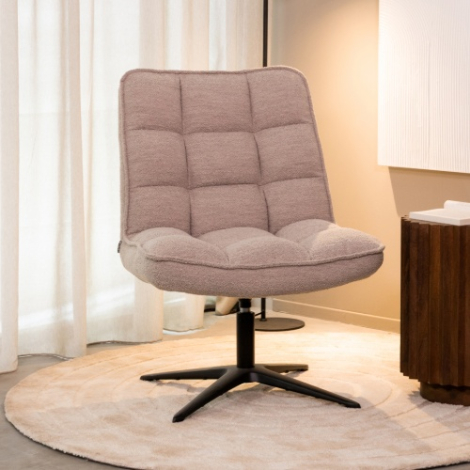 Draaifauteuil Aline bouclé naturel met zwarte kruisvoet