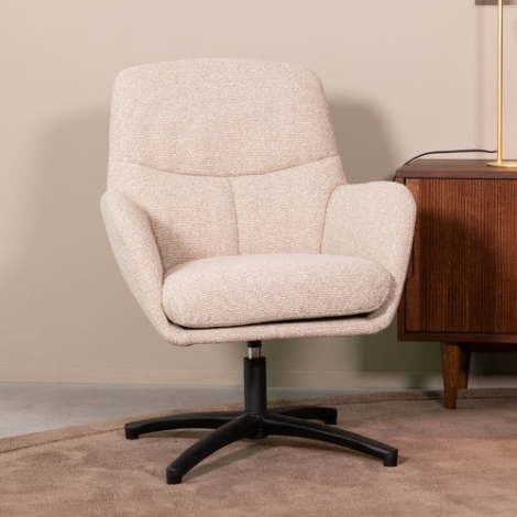 Draaifauteuil Carlijn crème bouclé met zwarte voet