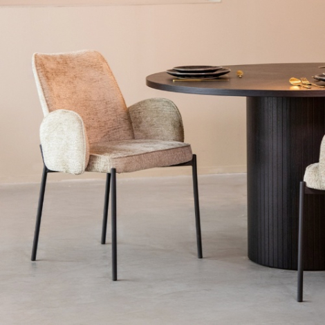 Eetkamerstoel Jesse beige met armleuning