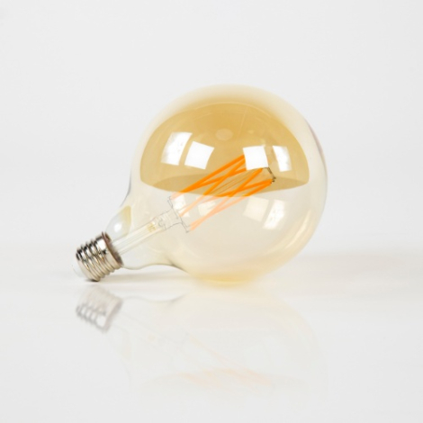 Grote LED filamentlamp bol 12,5 cm E27 amber dimbaar - vooraanzicht