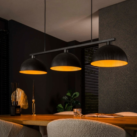 Hanglamp zwart metaal geribbeld 3 lampen Delio - sfeerfoto