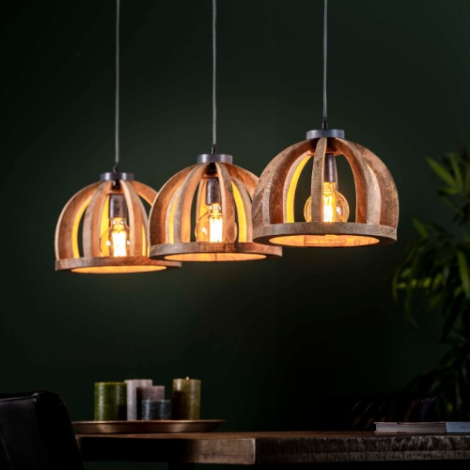 Houten hanglamp mangohout met 3 lampen Livo - sfeerfoto