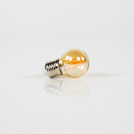 LED filamentlamp bol 4,5 cm E27 amber dimbaar - vooraanzicht