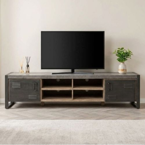 Tv kast industrieel betonlook met stalen deuren.