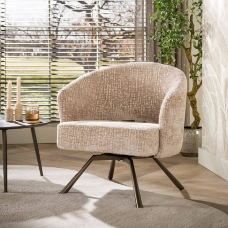 Ronde draaifauteuil Marin beige met bruin onderstel - sfeerfoto