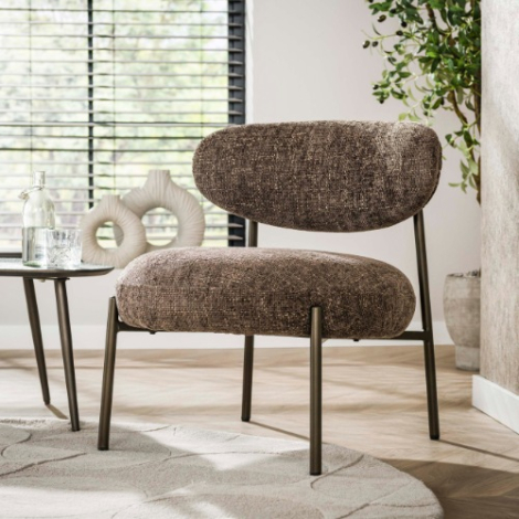 Ronde fauteuil Pirin bruin met pocketvering - sfeerfoto