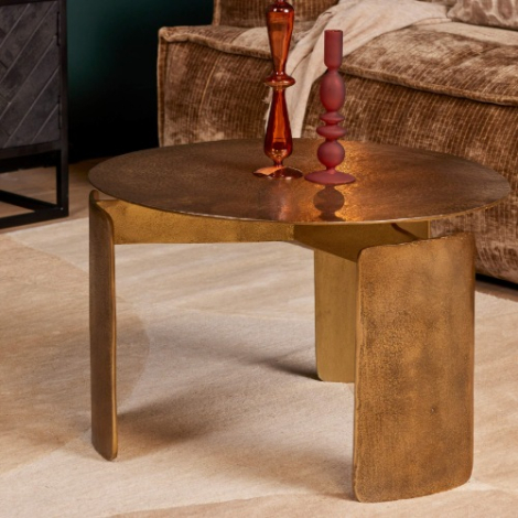Ronde salontafel Darwin goud aluminium 60 cm sfeerbeeld in woonkamer