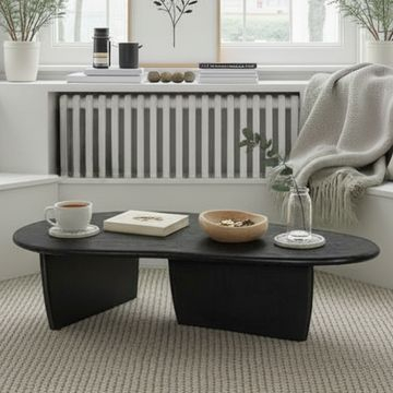 Organisch salontafel zwart. 