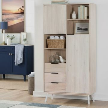 Sfeerafbeelding van de kast eikenhout. 