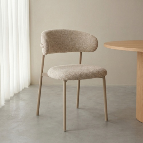 Eetkamerstoel Kevin beige met taupe poten