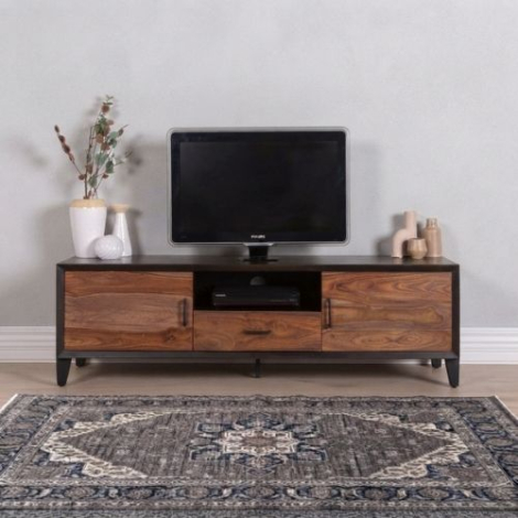 Houten tv meubel van 160cm breed.