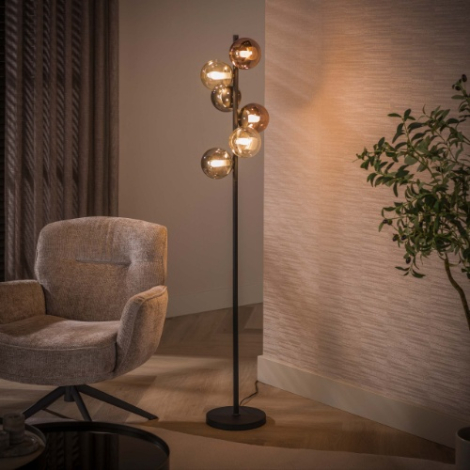 Vloerlamp met 6 glazen bollen Hano zwart - sfeerfoto