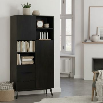 Sfeerafbeelding eikenhouten kast zwart. 