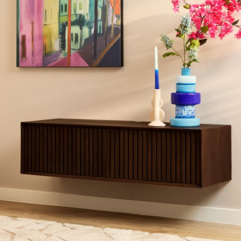Zwevend tv meubel Madison Bruin mangohout 120 cm in vooraanzicht