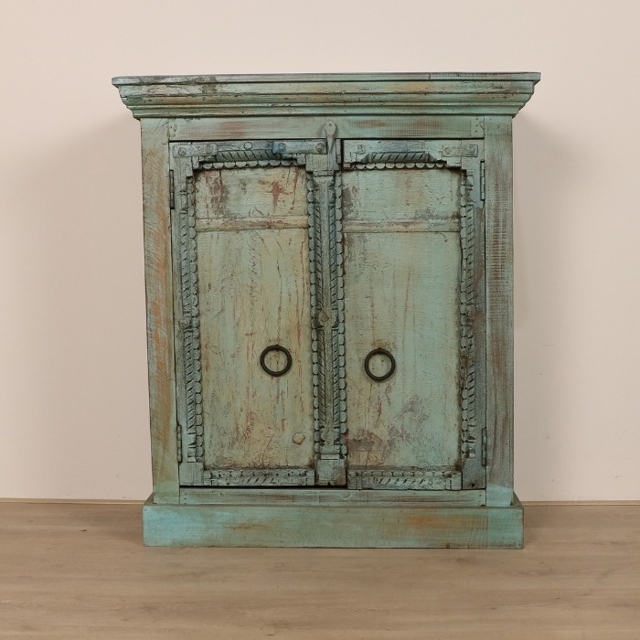 Kastje India vooraanzicht. 