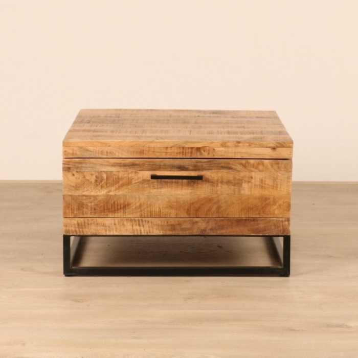 Salontafel mangohout met een lade.