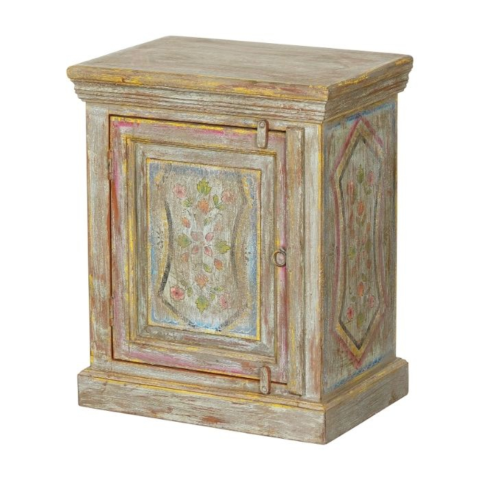 Klein nachtkastje beschilderd met bloemen. 