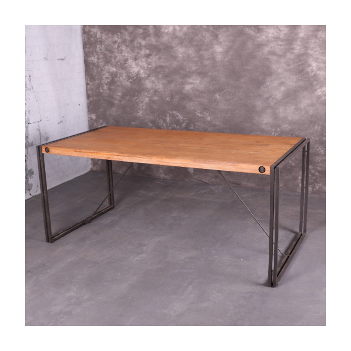 Eettafel goedkoop hout met staal