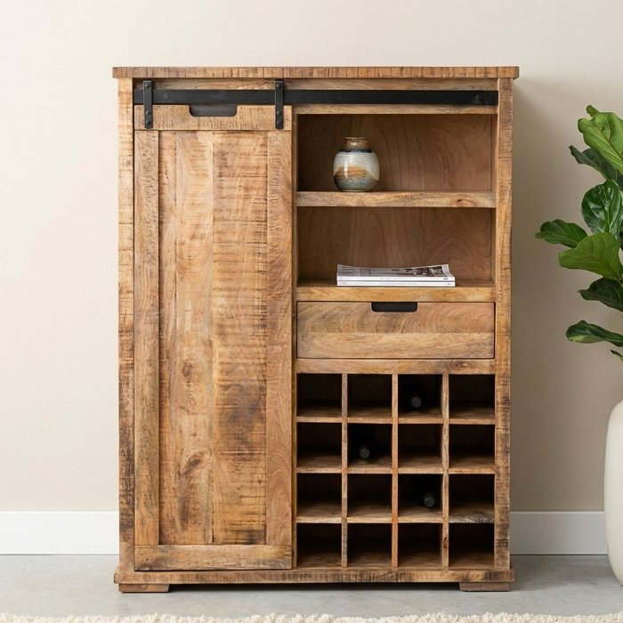 Wijnkast mangohout industrieel met schuifdeur.