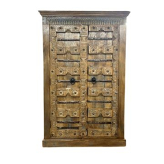 Grote kast uit India. 