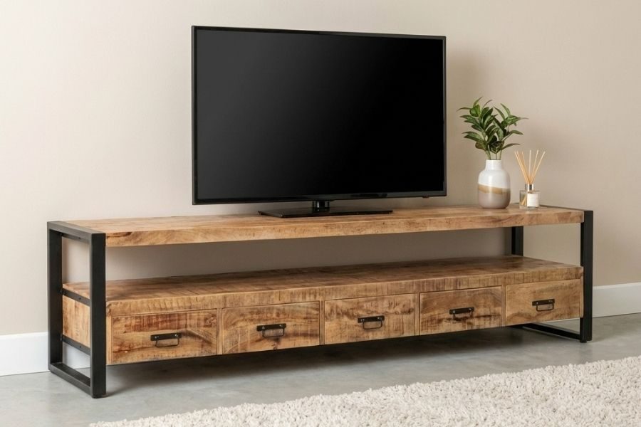 Mangohouten tv-meubel met vijf laden en zwart metalen frame
